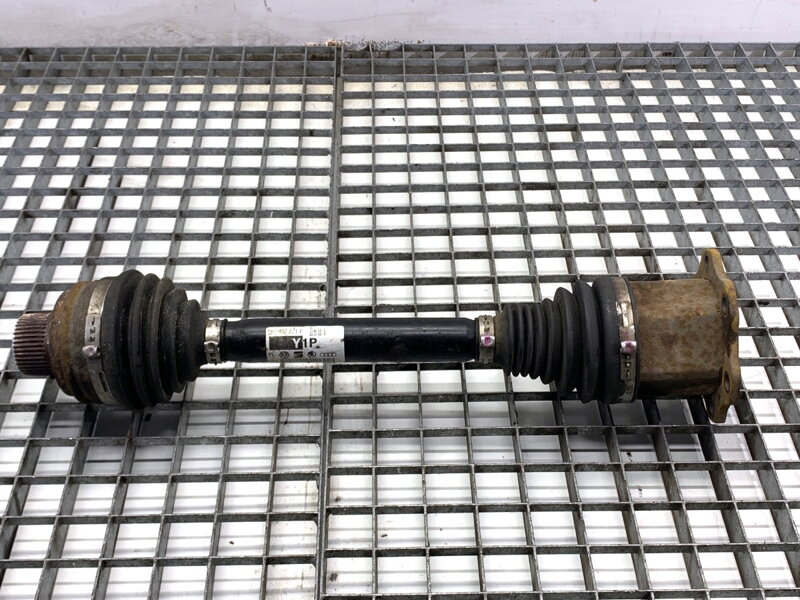 Poloos pravá predná Audi A4 B8 Avant (8K5) 2007 - 2015 8K0407271P