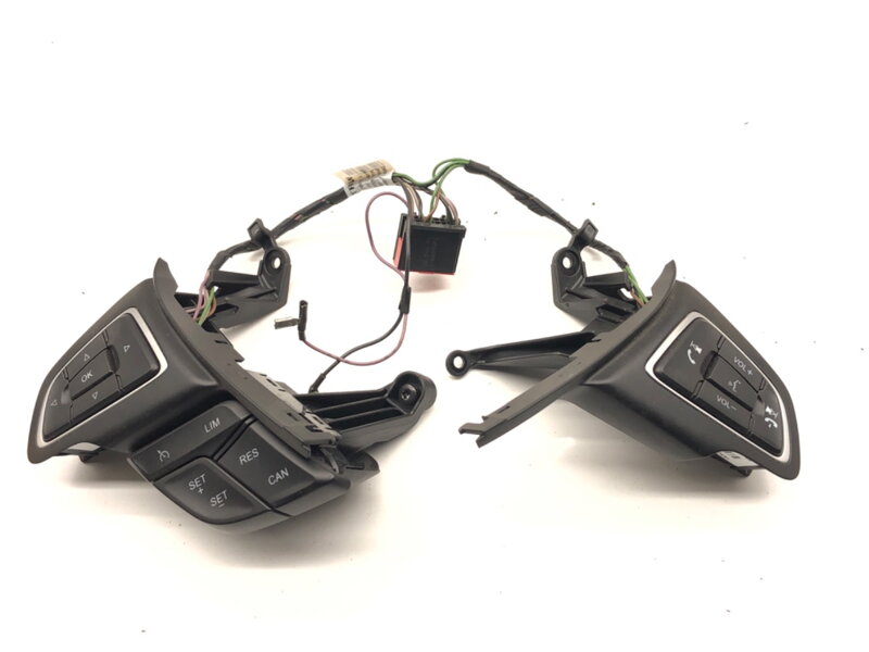 Prepínače volantu Ford Focus III Turnier 2010 - 2022 F1ET-14K147-CB F1ET-9E740-AB