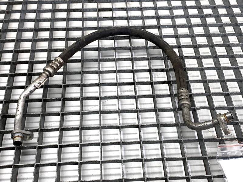 Hadica klimatizácie Dacia Logan II 2012 - 2022 924909815R