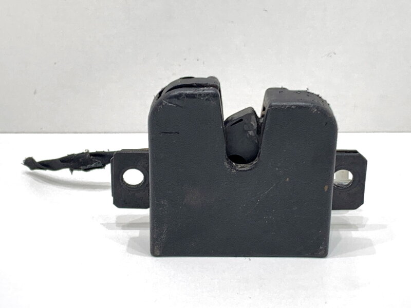 Zámok veka batožinového priestoru zadný VW Transporter V Autobus (7HB, 7HJ, 7EB, 7EJ) 2003 - 2015 7E5827505A