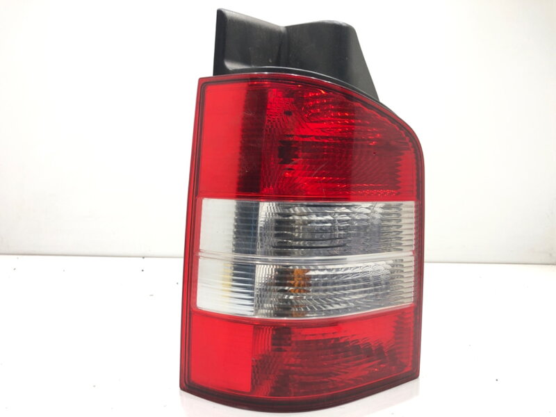 Svetlo pravé zadné VW Transporter V Autobus (7HB, 7HJ, 7EB, 7EJ) 2003 - 2015 7H5945257A