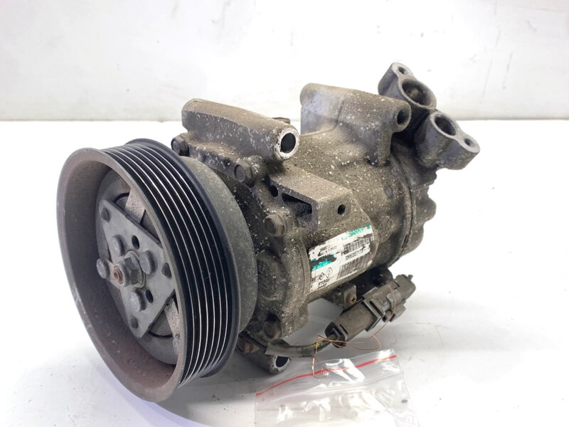 Kompresor klimatizácie Renault Clio III (BR0/1, CR0/1) 2005 - 2014 8200357173