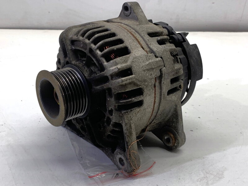 Alternátor Renault Clio III (BR0/1, CR0/1) 2005 - 2014 8200429898