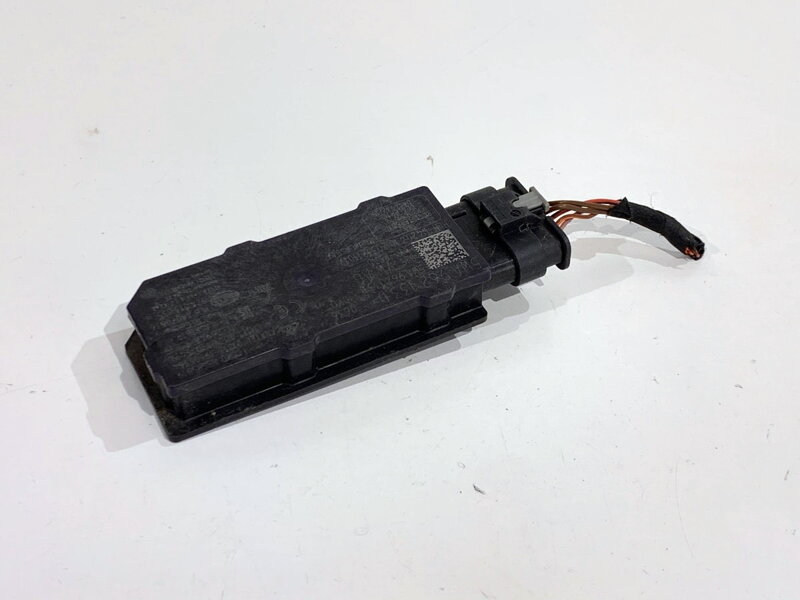 Zosilňovač antény keyless VW ID . 3 (E11) 2019 - 2022 5WA962133D