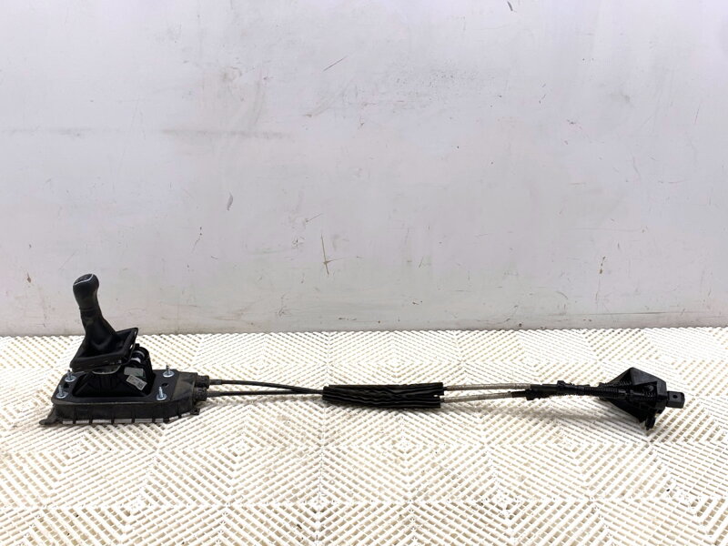 Riadiaca páka volič prevodovky Skoda Fabia III (NJ3) 2014 - 2022 6C0711049B