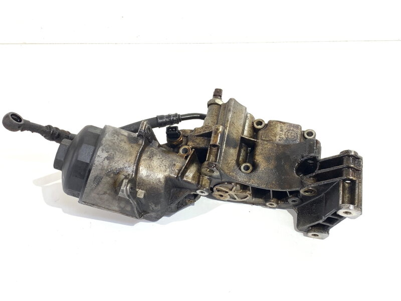 Základňa filtra oleja BMW 5 (E39) 1995 - 2003 1713838