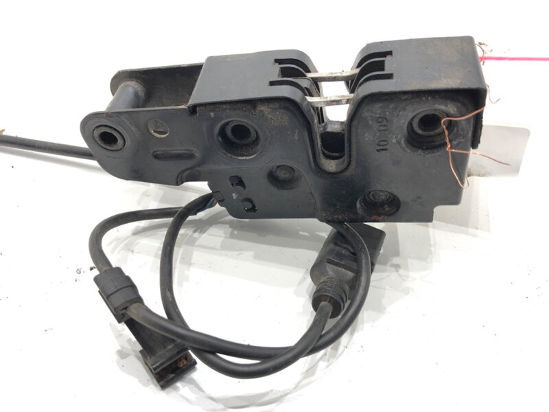 Zámok kapoty predný Audi A4 B8 Avant (8K5) 2007 - 2015 8K0823509A