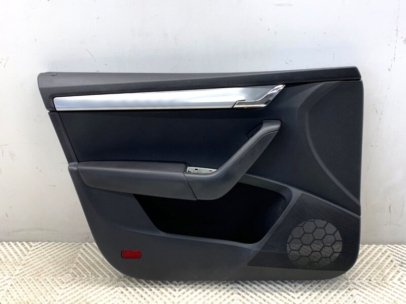 Tapacír dverí ľavý predný Skoda Octavia III Combi (5E5, 5E6) 2012 - 2022