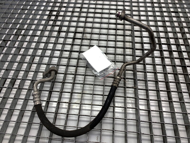 Hadica klimatizácie Skoda Octavia III Combi (5E5, 5E6) 2012 - 2022 5Q0816721B