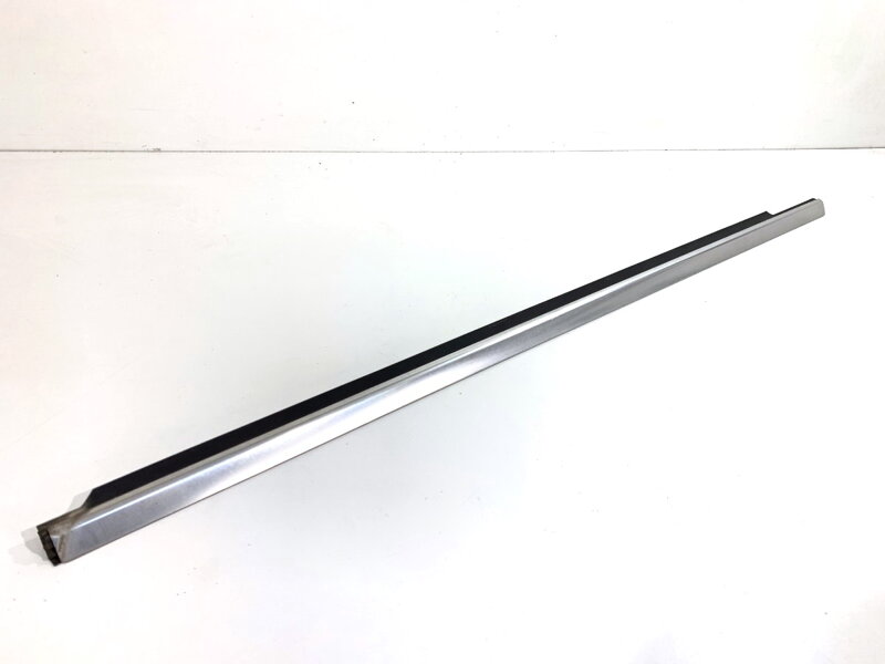 Lišta stieracia predná ľavá Mercedes-benz Class GL (X166) 2012 - 2015