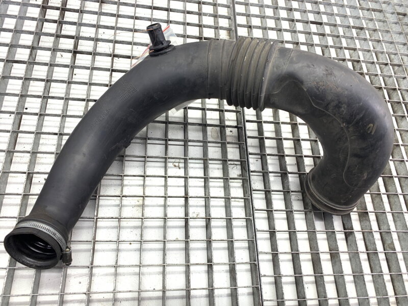 Vzduchové potrubie Fiat Ducato Autobus (250_) 2006 - 2022 1350800080