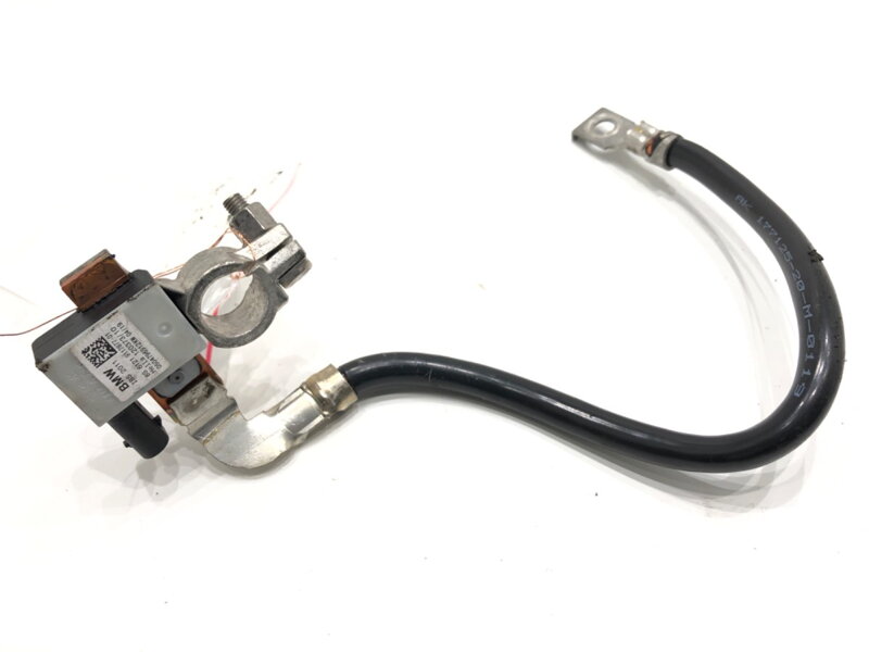 PÓL / svorka (BATÉRIE) mínus BMW 3 Touring (F31) 2012 - 2019 9117877