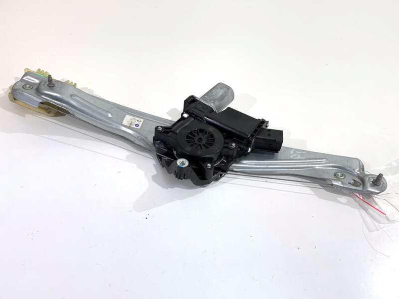 Sťahovačka okna pravá zadná Opel Insignia B Sports Tourer (Z18) 2017 - 2022