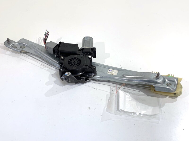 Sťahovačka okna ľavá zadná Opel Insignia B Sports Tourer (Z18) 2017 - 2022 3917657