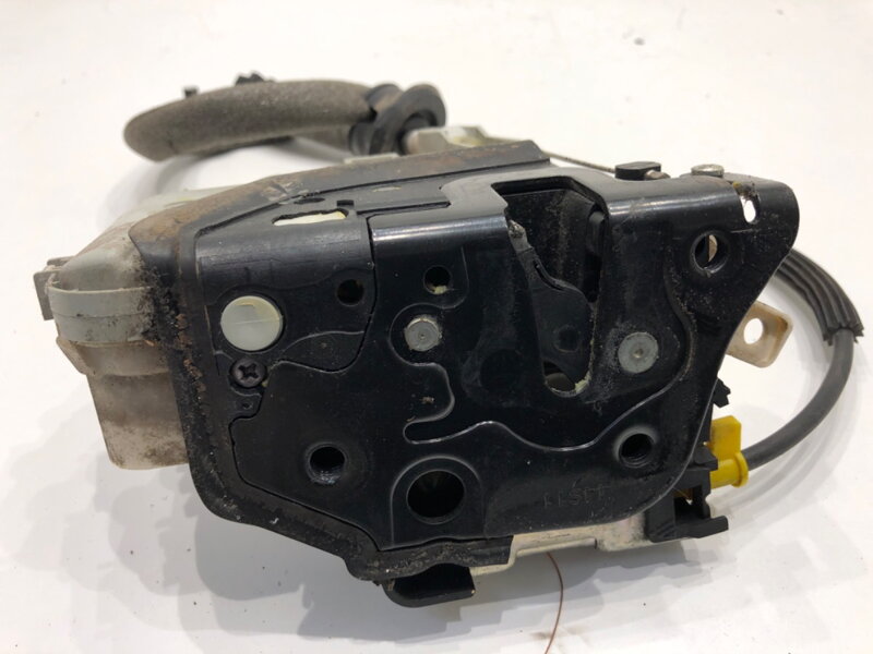 Zámok dverí ľavý predný Audi A6 C7 Avant (4G5, 4GD) 2011 - 2018 8J1837015C