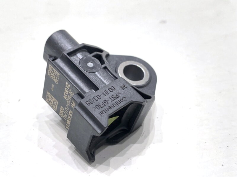 Snímač nárazu Suzuki Swift VI (ZD_, ZC_) 2023 - 3F920-70TA0