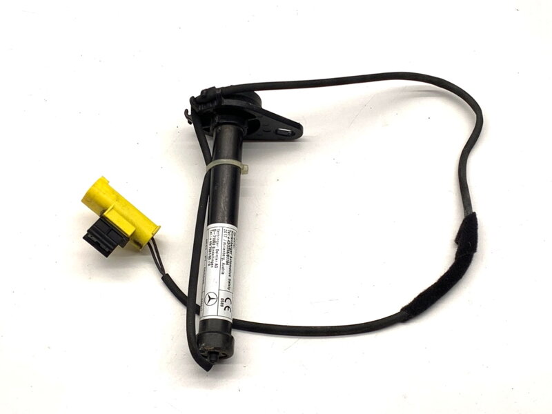 Pyropatróna pyrotechnický kapoty ľavá Mercedes-benz Class GLA (X156) 2013 - 2022 1179061000