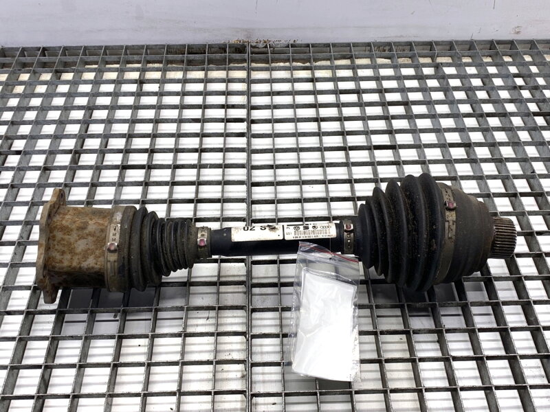 Poloos ľavá predná Audi A5 (8T3) 2007 - 2017 8K0407271E