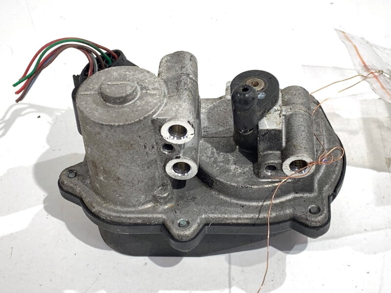 Regulátor klapiek sacieho potrubia Audi A4 B8 (8K2) 2007 - 2015 03L129086