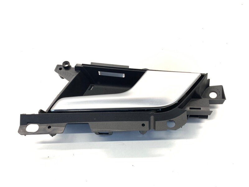 Kľučka vnútorná pravá predná Audi A4 B9 (8W2, 8WC) 2015 - 2022 8W0837020H