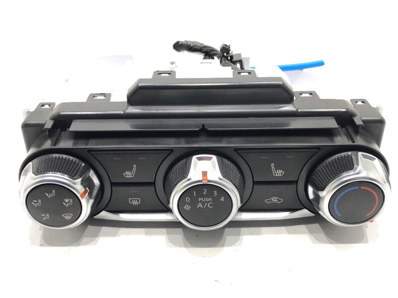 Panel ovládania ventilácie Nissan Micra V (K14) 2016 - 2022