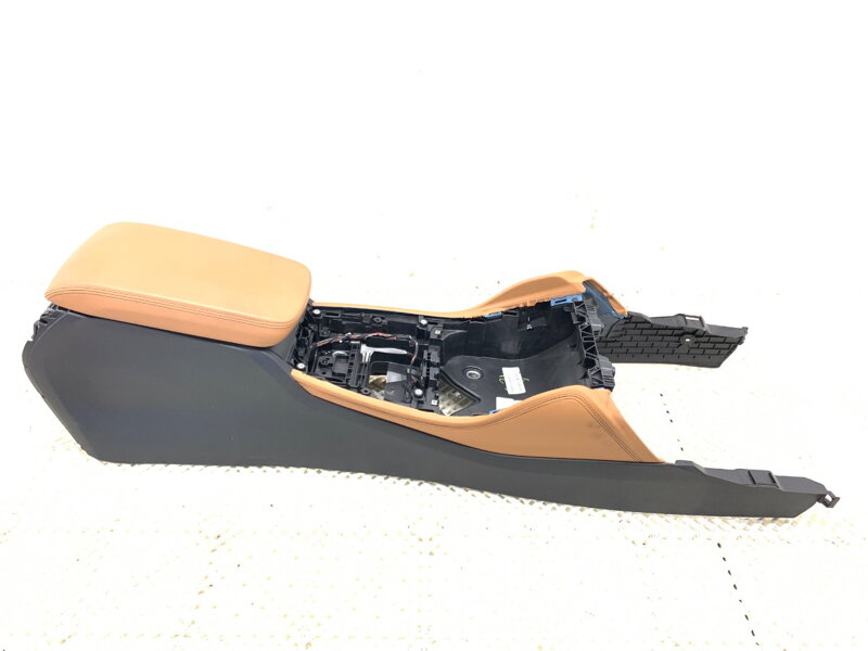 Tunel stredový S lakťovou opierkou BMW X4 (G02, F98) 2018 - 2022