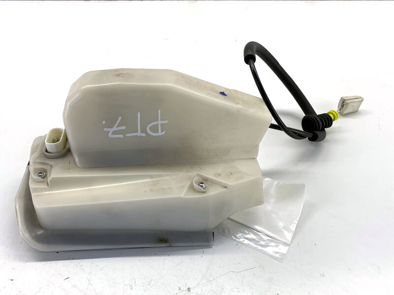 Zámok dverí pravý zadný Tesla Model Y (5YJY) 2019 - 2022 1500675-00-B