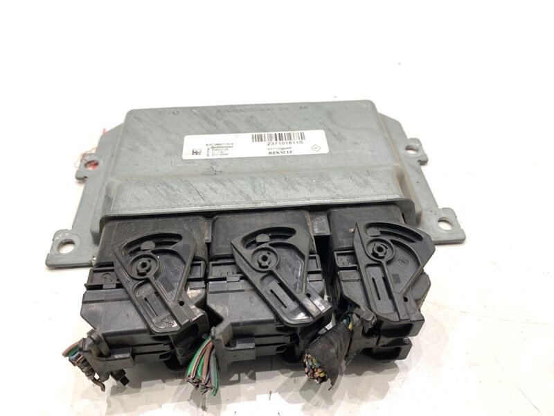 Riadiaca jednotka motora Dacia Duster (HM_) 2017 - 2022 237105698R