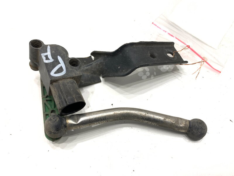 Snímač náklonu xenón pravý predný Seat Leon (5F1) 2012 - 2022 5Q0907503