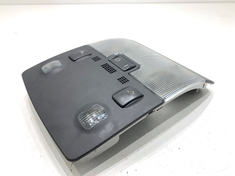 Stropné svetlo Audi A4 B7 Avant (8ED) 2004 - 2008 8E0947135