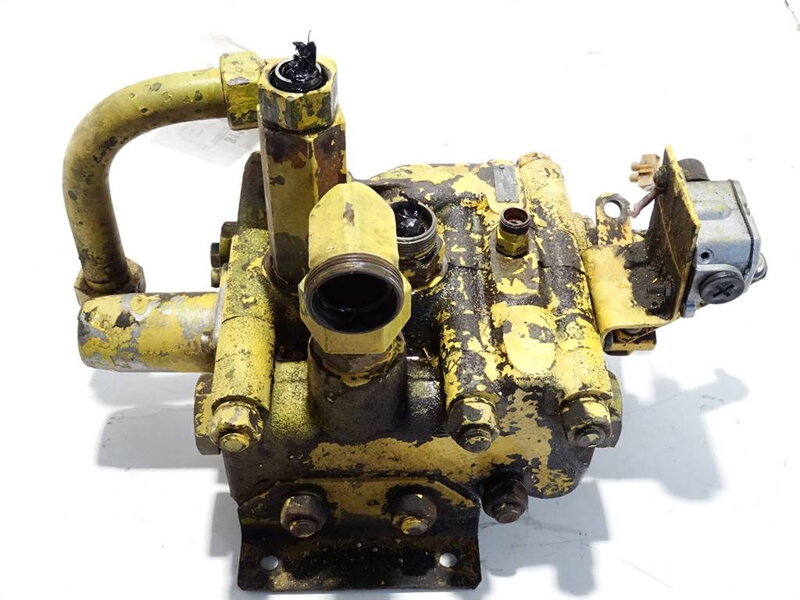 Rozdeľovač T138 Tatra ---