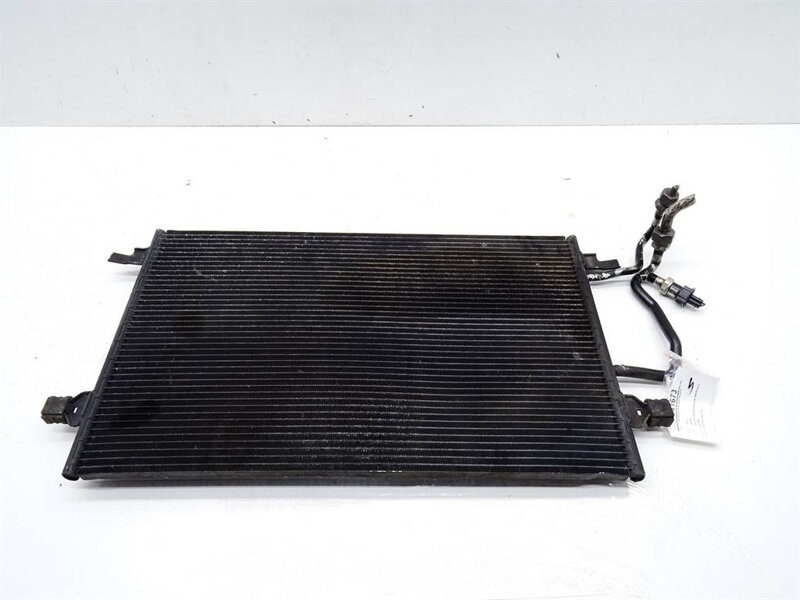 Chladič klimatizácie Audi A8 D2 (4D2, 4D8) 1994 - 2005