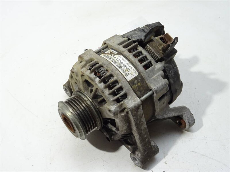 Alternátor Opel Corsa E (X15) 2014 - 2022 13585664B