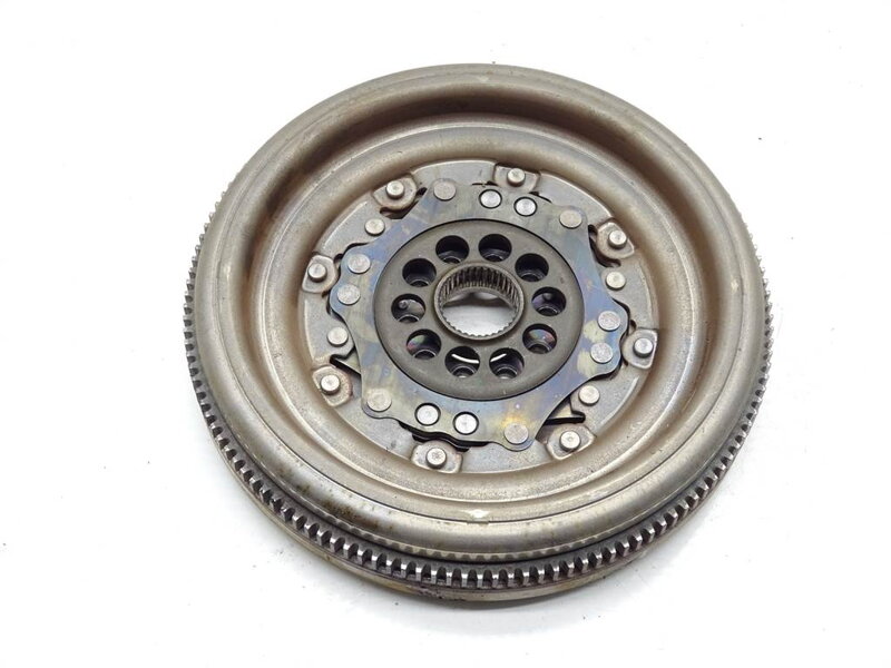 Kompletná spojka VW Passat B6 Variant (3C5) 2005 - 2011 AXZ