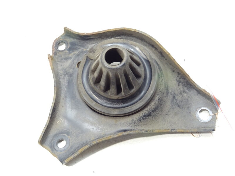 Uloženie pružiny zadné ľavé Lexus RC (_C1_) 2014 - 2022