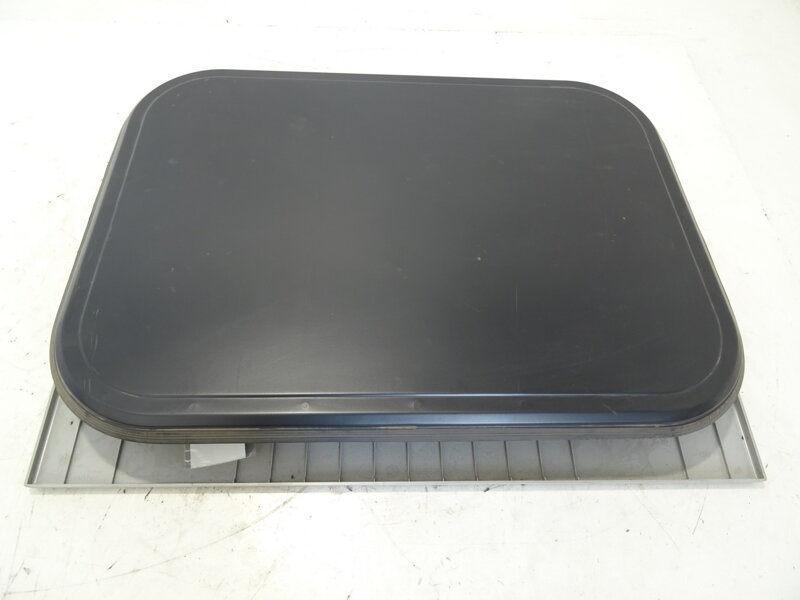 Strešné okno Renault Trucks T 2013 - 2022 7484505331