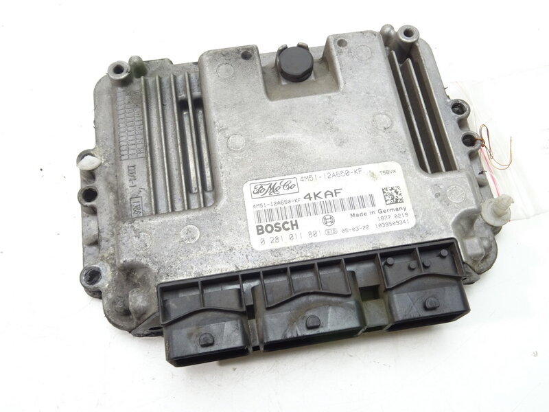 Riadiaca jednotka motora Ford Focus II (DA_, HCP, DP) 2004 - 2013 4M51-12A650-KF