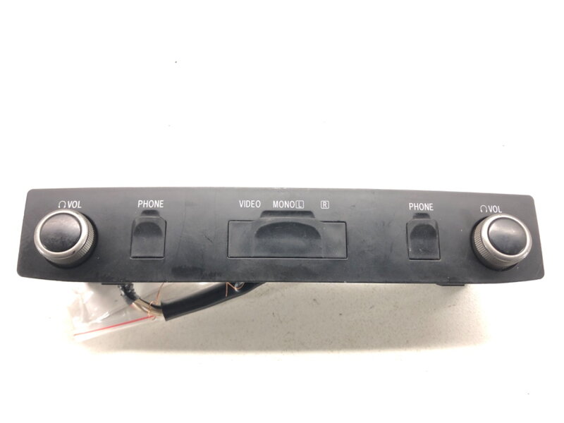 Riadiaca jednotka ozvučenia zadný Toyota Land Cruiser 200 (_J2_) 2007 - 2022 86192-60050