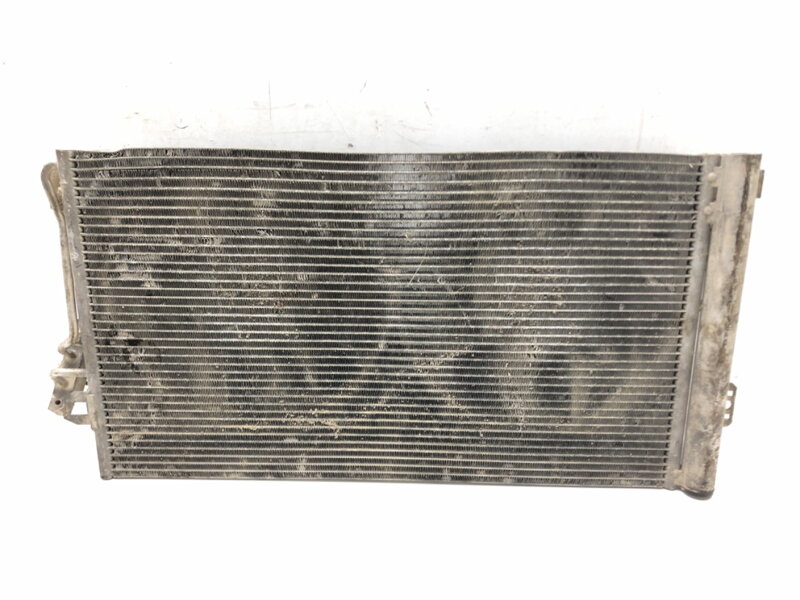 Chladič klimatizácie Mercedes-benz Viano (W639) 2003 - 2022