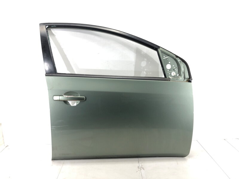 Dvere predné pravé Nissan Sentra VI (B16) 2006 - 2013