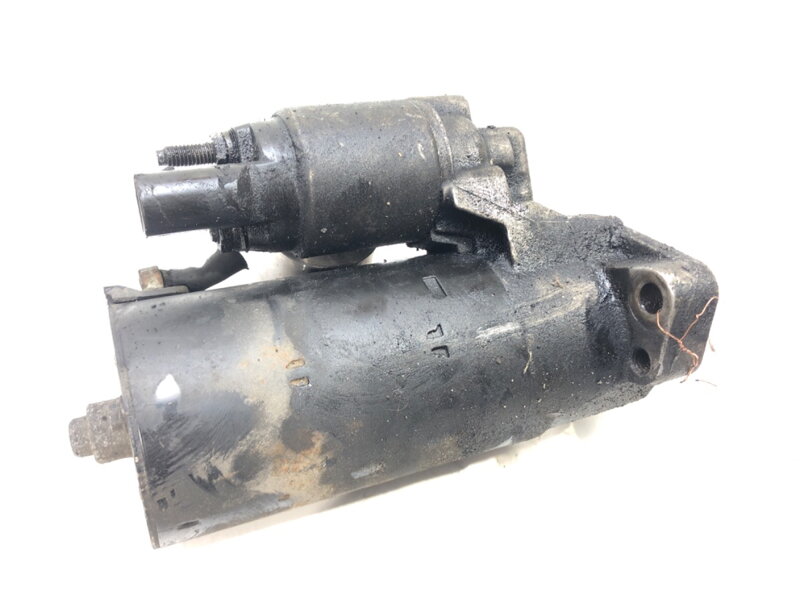 Štartér VW Touareg (7LA, 7L6, 7L7) 2002 - 2013