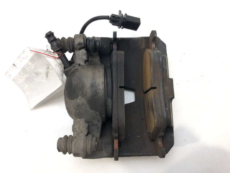 Brzdový strmeň predný ľavý Audi A6 C7 (4G2, 4GC) 2010 - 2018 32348421A