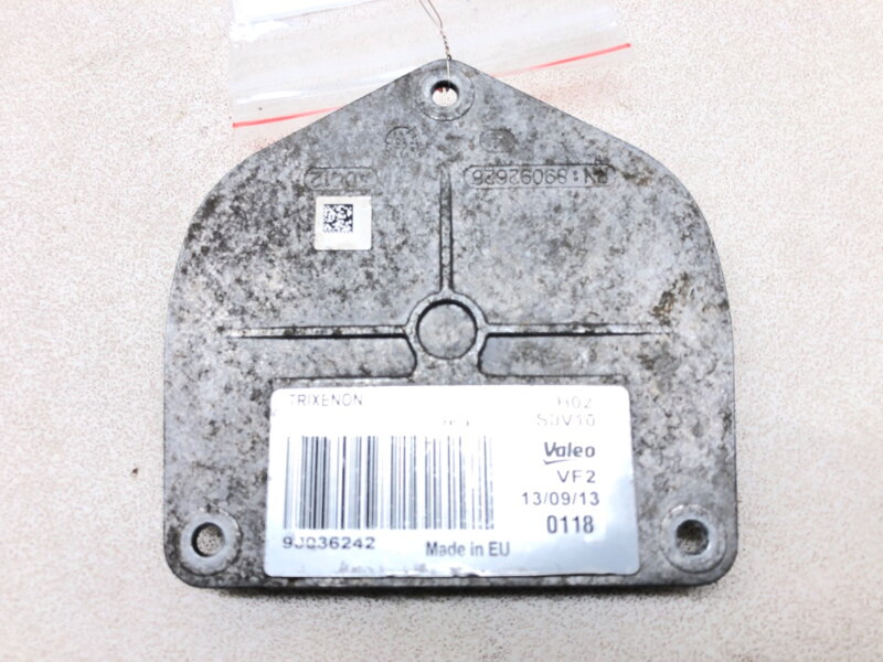 Riadiaca jednotka xenón LED Maserati Quattroporte VI 2012 - 2022 90036242