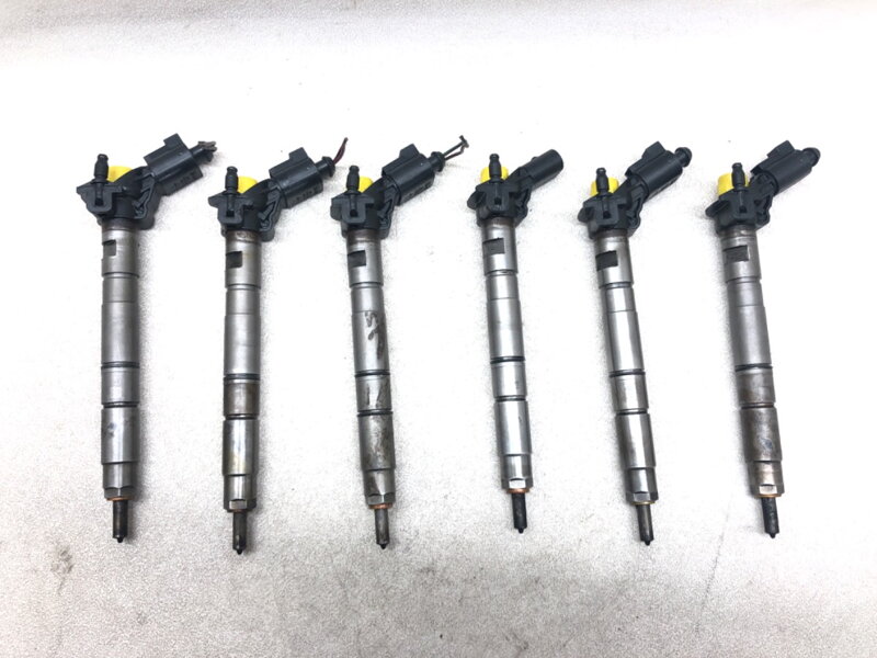 Vstrekovače Audi A6 C6 Avant (4F5) 2004 - 2011 059130277Q