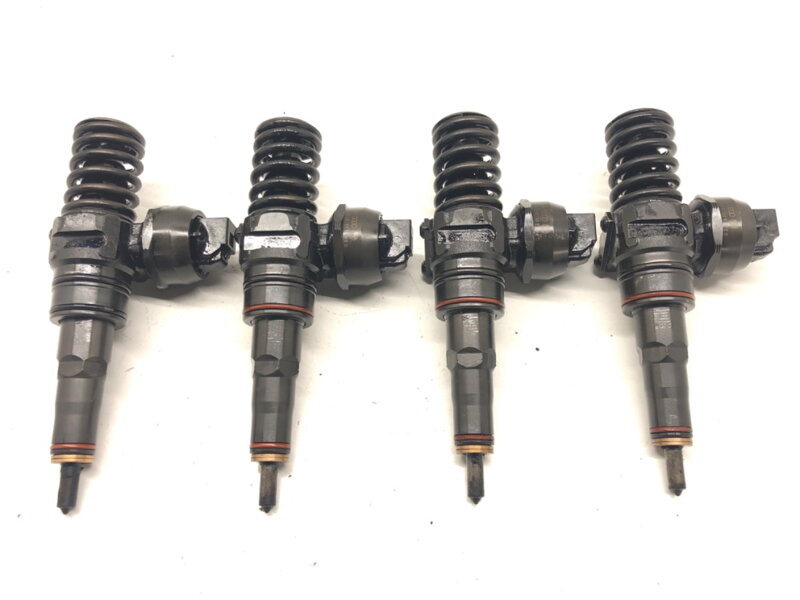 Vstrekovače Skoda Fabia I (6Y2) 1999 - 2008 038130073AJ