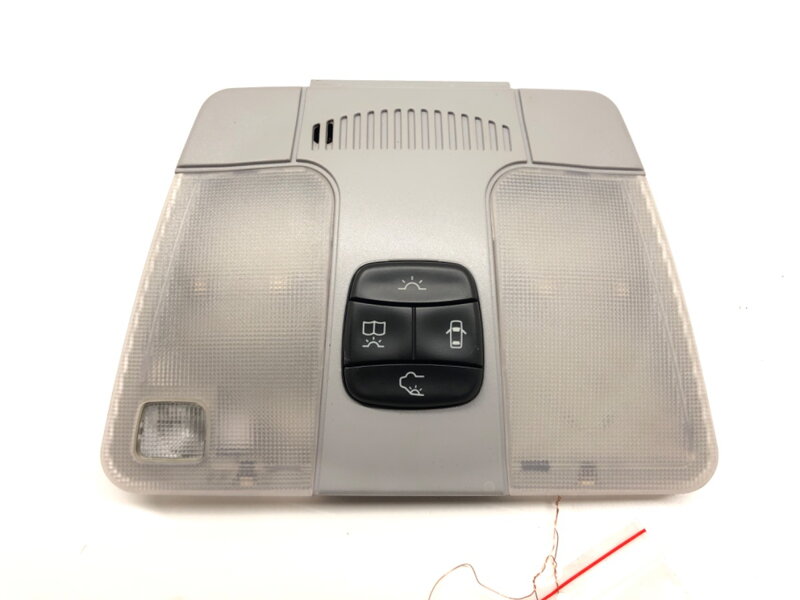 Svietidlo / lampička stropná Mercedes-benz CLK (C208) 1997 - 2003 148564