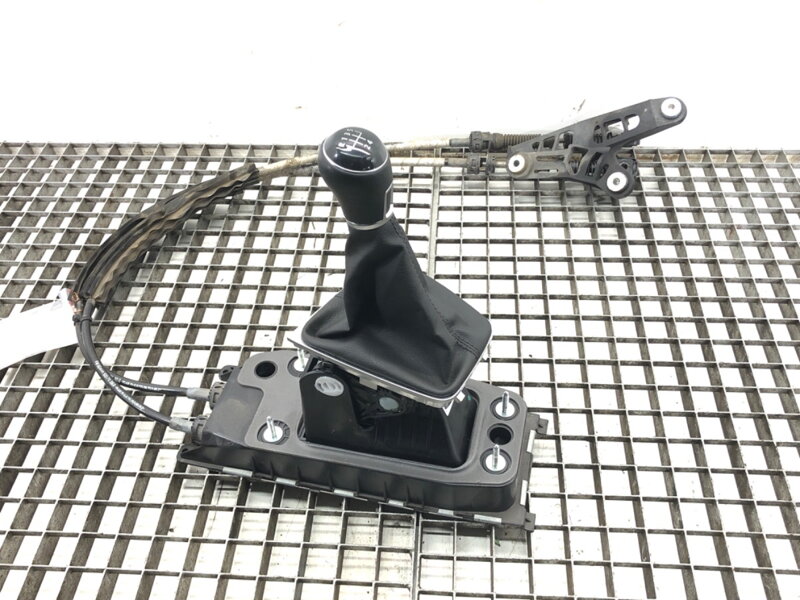 Riadiaca páka volič prevodovky VW Golf VAN VII Variant (BA5) 2013 - 2017 5Q0711061E