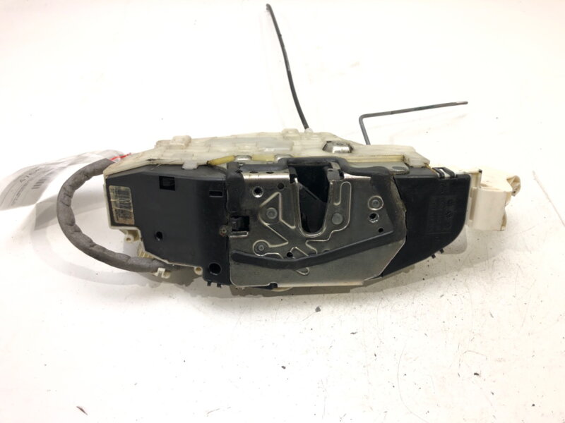 Zámok zadný pravý Mercedes-benz Class S (W221) 2005 - 2013 A2217304435