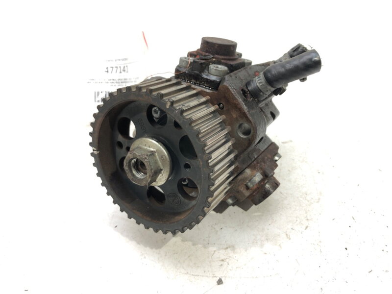 Vstrekovacie čerpadlo Opel Astra J (P10) 2009 - 2015 55571005