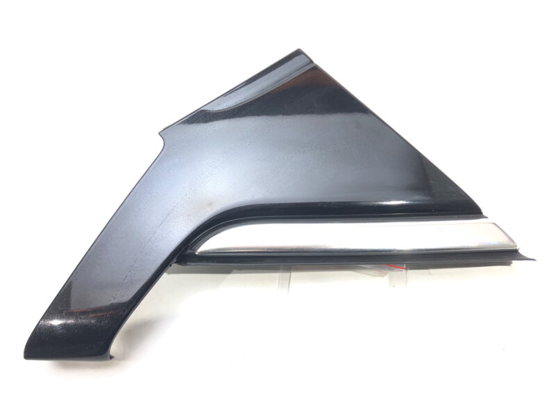 Trojuholník záslepka blatník pravá Opel Adam (M13) 2012 - 2019 13359025